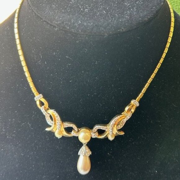 KRAMER Regal Gold Pearl and Rhinestone Choker NECKLACE - Picture 5 of 11